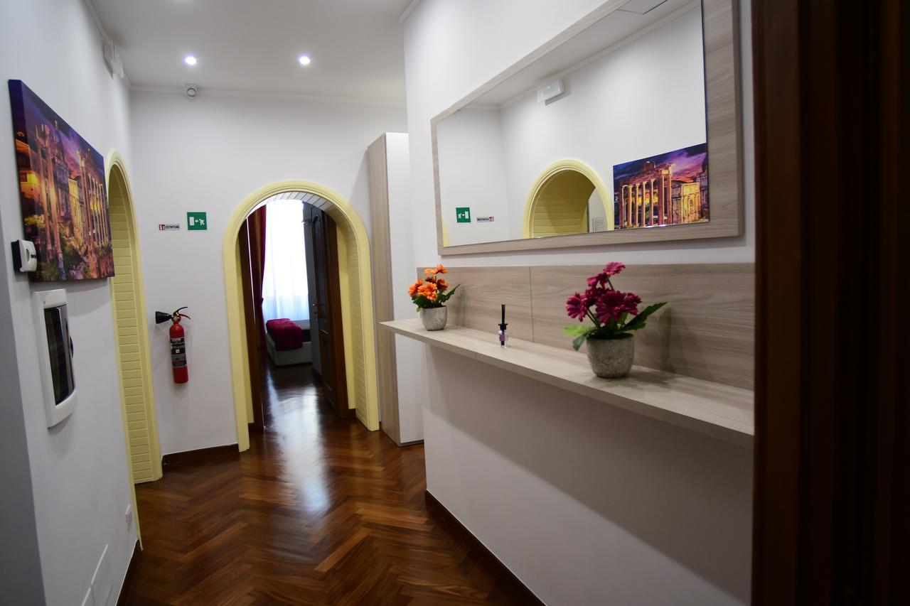 Royal Termini Hotel Rome Bagian luar foto