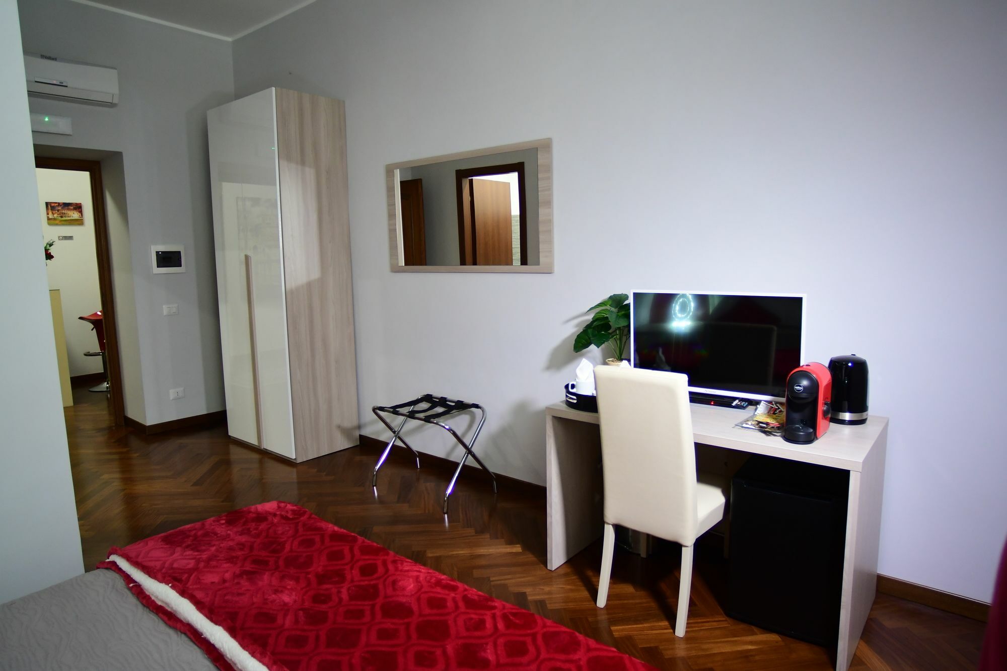 Royal Termini Hotel Rome Bagian luar foto